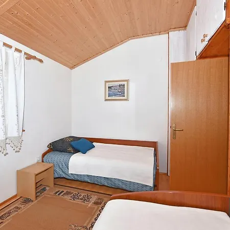 Apartament Tome Diklo *