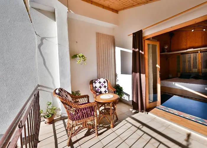 Tome Diklo Apartman Zára